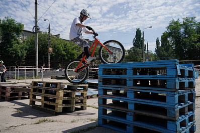 Лучшие велотриалисты России спорят за победу в Самаре