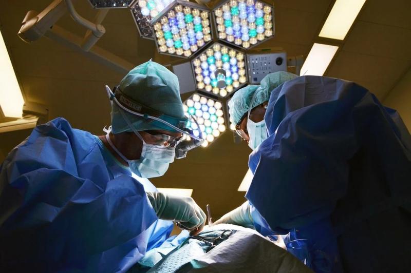Нижегородские врачи удалили огромную опухоль из головы пациента