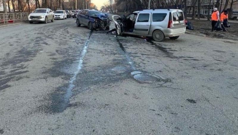 В Тольятти легковушка без водителя сбила пенсионерку