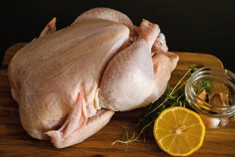 Идеальные начинки: пять способов приготовить курицу на праздник