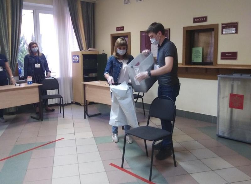 Завершился 6-й день голосования по поправкам в Конституцию