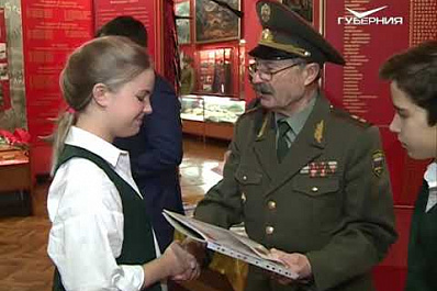 Десятки самарских школьников, участвовавших в “Марше Устинова”, получили памятные награды