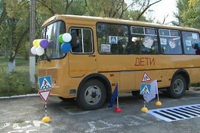 Школы Самарской области получают новый транспорт