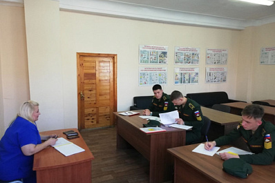 Курсанты проходят практику в военных городках Самарской области, где живут семьи участников СВО