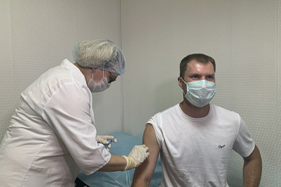 В самарском ТТУ дважды в неделю разворачивают мобильный пункт вакцинации