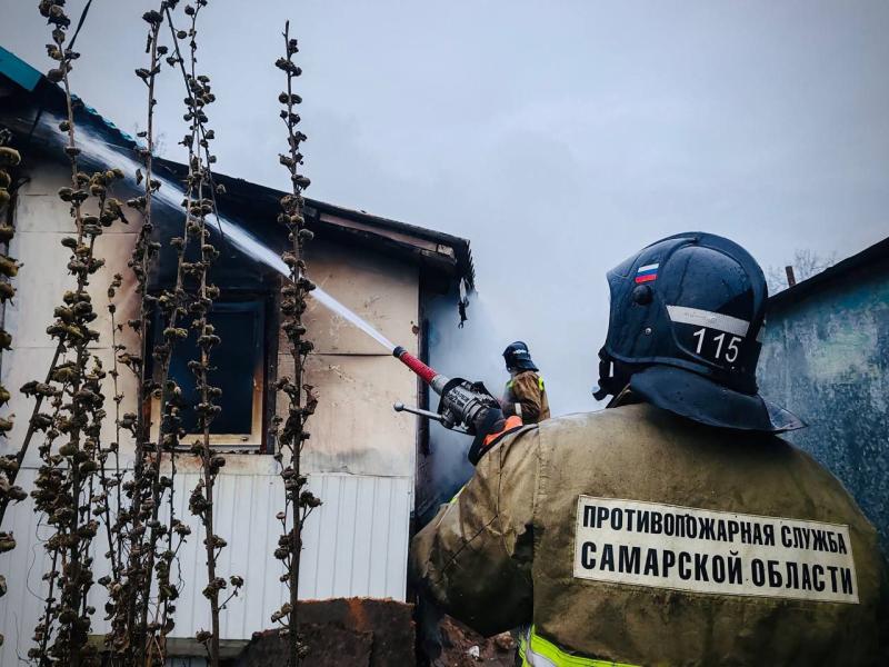 В селе Потуловка вспыхнул дом на 100 "квадратах"