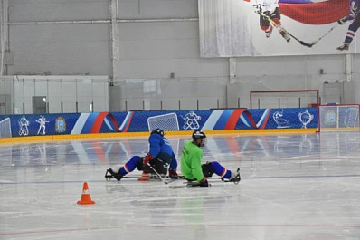 Ветераны СВО из Самарской области представляют регион в Первом Всероссийском "Кубке Защитников Отечества" по зимним видам спорта