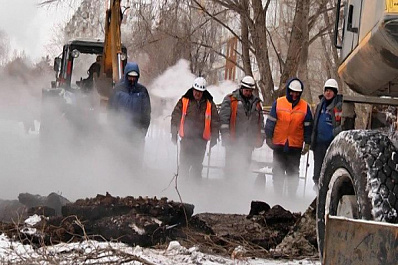 В Самаре произошел прорыв теплосети на улице Печерской