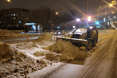 124 единицы техники и 228 дворников: кто в Тольятти убирает снег