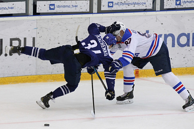 Тольяттинская "Лада" по буллитам победила тверское "Динамо"