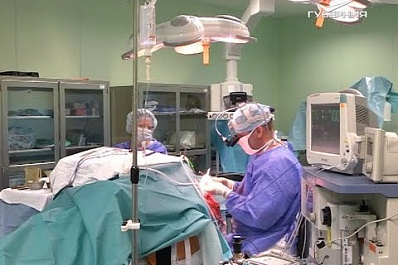 Суставы из титана и силиконовые протезы для лица: сенаторы оценили инновации самарского медуниверситета