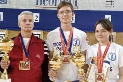 Спортсмены из Самарской области завоевали 6 медалей на чемпионате мира по метанию ножа