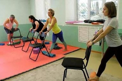 Комплексная реабилитация через йогу: помощь больным рассеянным склерозом в Самаре