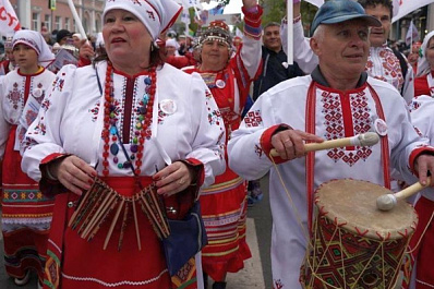Фотоконкурс в Безенчукском районе вызвал большой отклик у молодежи 