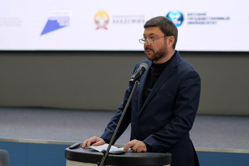 В Приволжском федеральном округе стартовала конференция "Основы российской государственности: развитие"