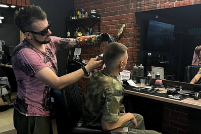 Позывной Барбер: ветеран СВО из Самары открыл мужской салон красоты