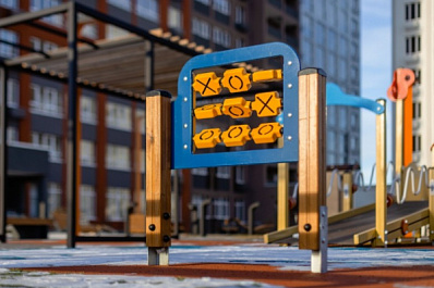 Двор без машин: в макрорайоне комфорткласса АМГРАД применили необычную концепцию благоустройства общественной территории