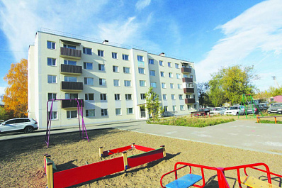 Переселенцы поселка Стройкерамика обрели новое жилье 