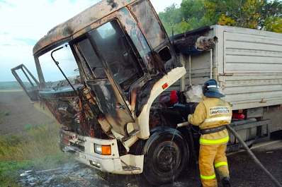 19 августа в Самарской области загорелась кабина КамАЗа