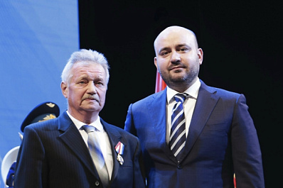 "В заводской семье могу положиться на каждого": обладатель почетного знака Трудовой Славы из Самары рассказал о профессиональном пути