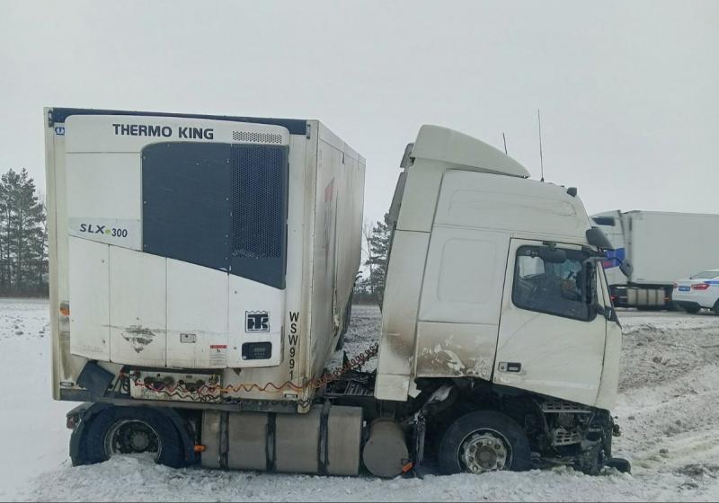 29 декабря в двух ДТП на трассе М5 "Урал" в Самарской области погибли 9 человек