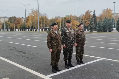 Как самарские ветераны морской пехоты готовятся к Параду Памяти