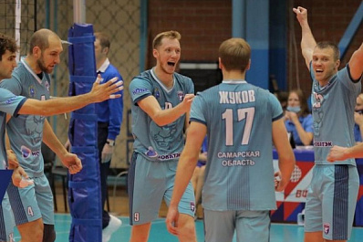 Волейбольная "Нова" одержала две победы над "Тарханом"