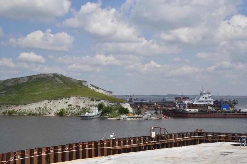 Губернатор Дмитрий Азаров проверил ход строительства Волжского моста