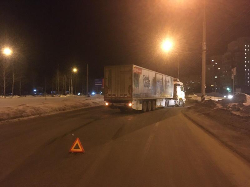 Московский грузовик "положил на лопатки" тольяттинскую "Ладу"