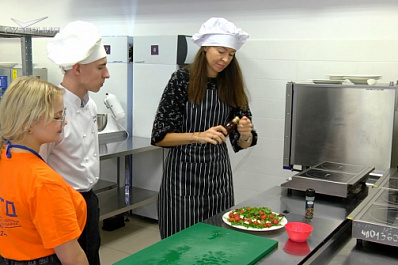 В Самарской области обсудили молодежную политику за "Важным завтраком"