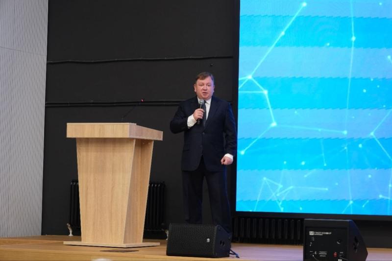 Праздничные перемены: крупное самарское предприятие сменило главу