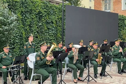 Название статьи