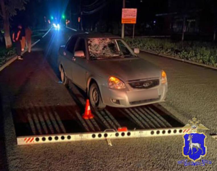 В Самарской области мужчина на электросамокате протаранил две встречные машины 