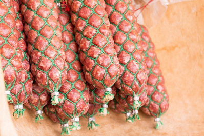 Опасность для потребителей отсутствует: в Самаре уничтожили очаг чумы свиней в гипермаркете на Аэродромной