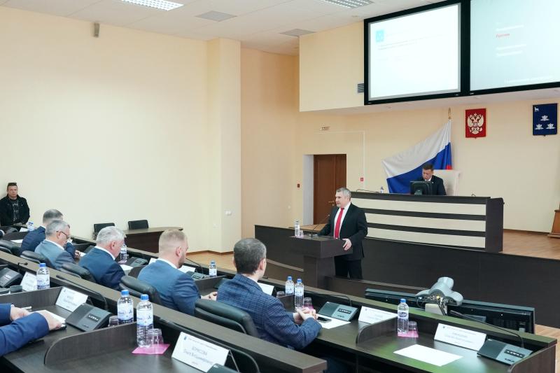 Врио главы Новокуйбышевска назначен Герой России Максим Девятов