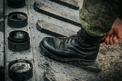 Самарцам напомнили об ответственности за проникновение на военные объекты