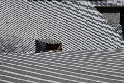 В Самаре после вмешательства прокуратуры отремонтировали крышу дома на Липяговской