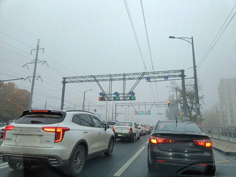 В Самаре на кольце Московского шоссе у автовокзала не работает светофор 