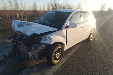 В Самаре юная автоледи на скорости влетела в дорожный отбойник