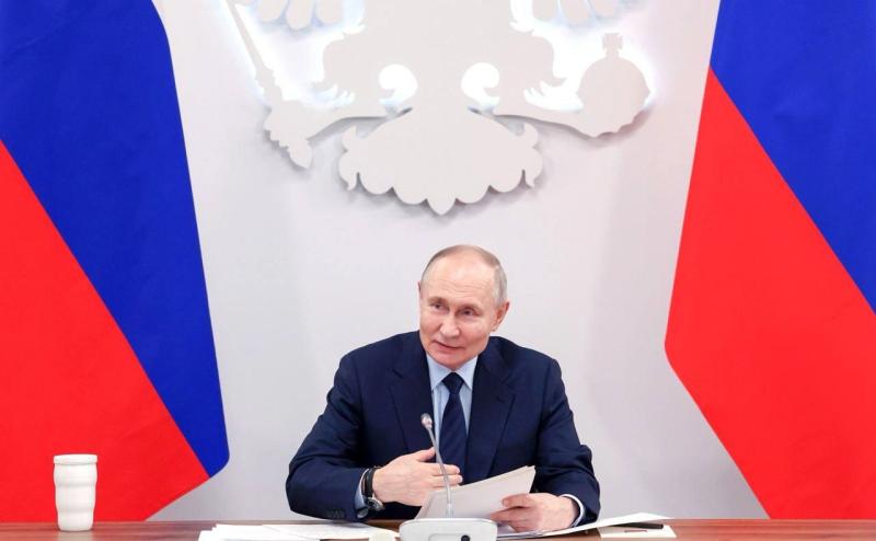 Владимир Путин утвердил перечень поручений по итогам совещания по БАС в Тольятти