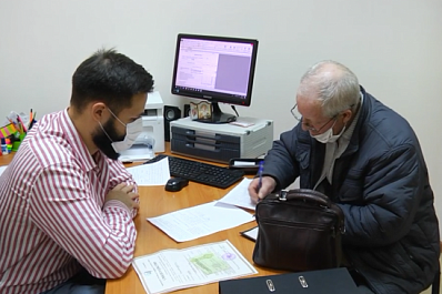 Впервые что-то выиграл: житель Чапаевска стал победителем викторины "Вакцинация - это жизнь!"