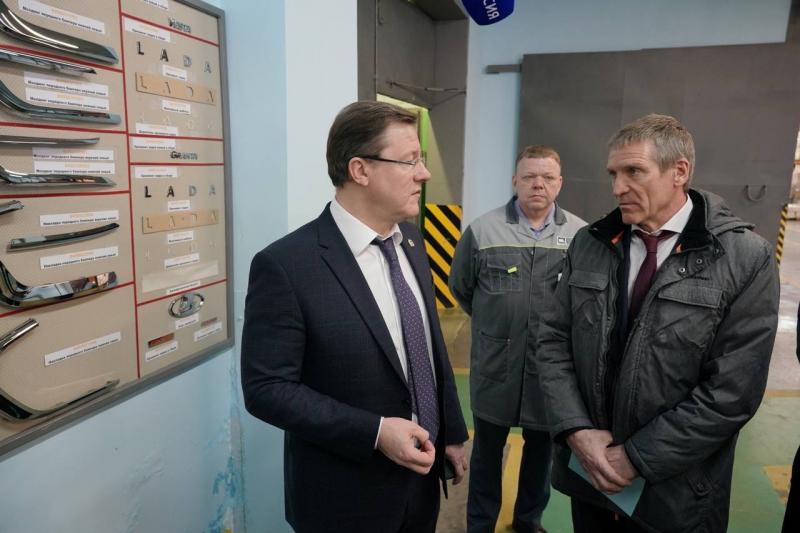 Готовы к решению масштабных задач: Дмитрий Азаров осмотрел предприятия автомобильной промышленности в Сызрани