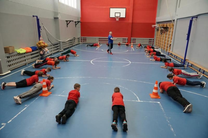 Хорошее воспитание: учитель - ветеран СВО развивает школьный музей в Самарской области