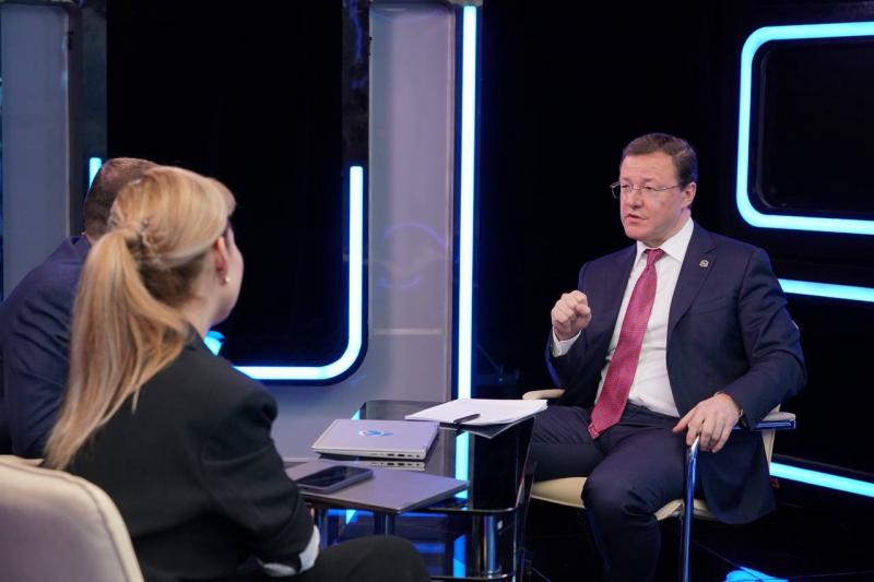 Дмитрий Азаров: "В Самарской области появилась возможность второго рождения Обшаровской птицефабрики"