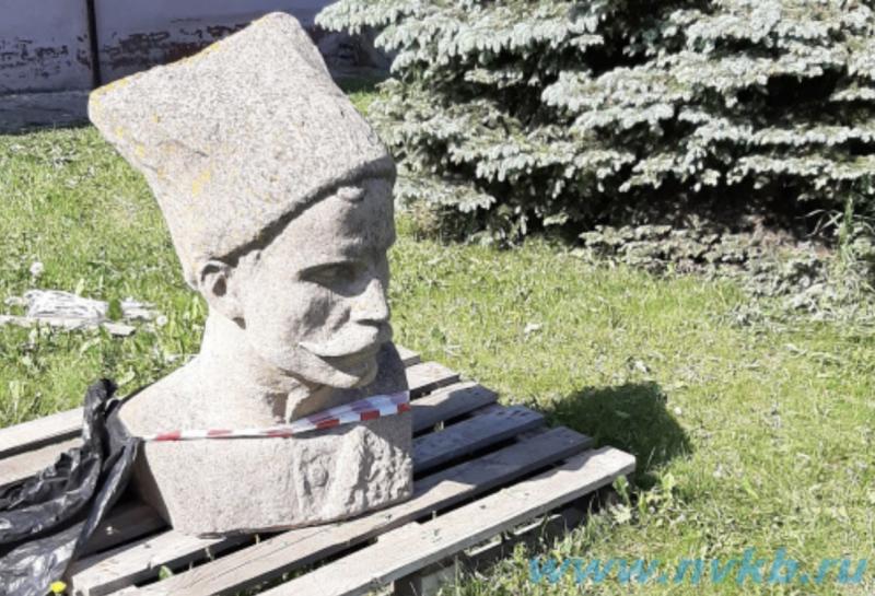 В Новокуйбышевске хотят установить памятник Чапаеву