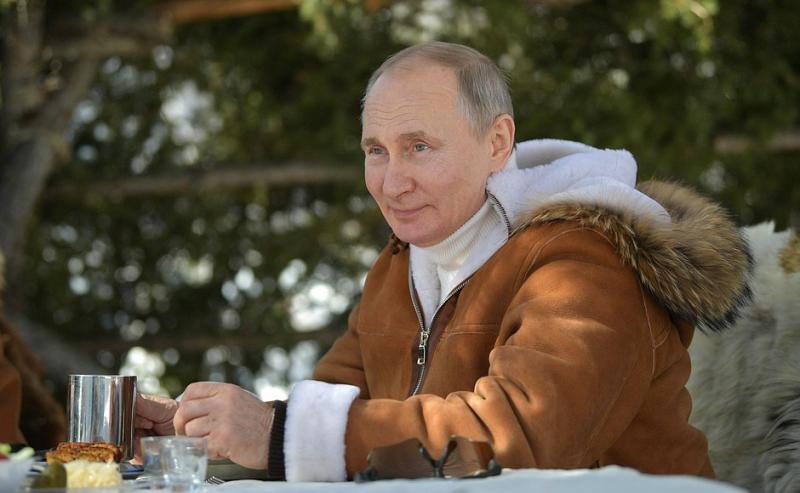 Владимир Путин сделал прививку от коронавируса
