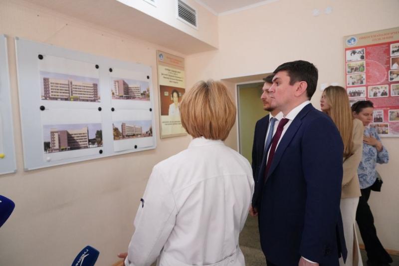 Вопрос приоритетов: Самарской области одобрили строительство новых медучреждений