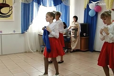 Обмен эмоциями: одиноких ветеранов поздравили дети, попавшие в трудную жизненную ситуацию