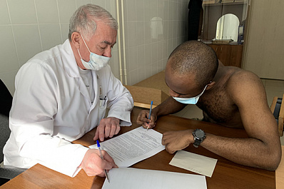 В Поволжье начали вакцинироваться иностранные курсанты