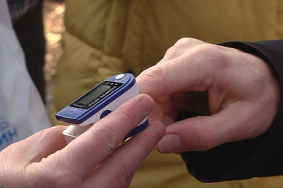 Самарской больнице подарили 20 пульсоксиметров 